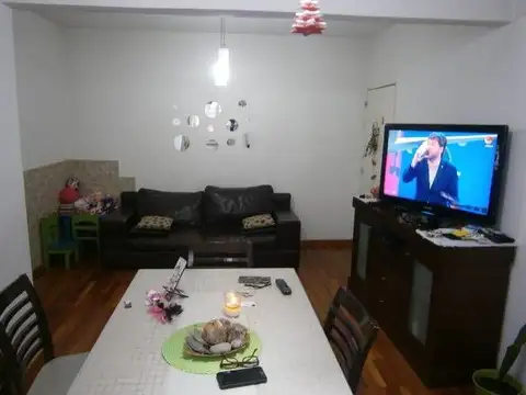 Departamento 4 ambientes con 1 baño