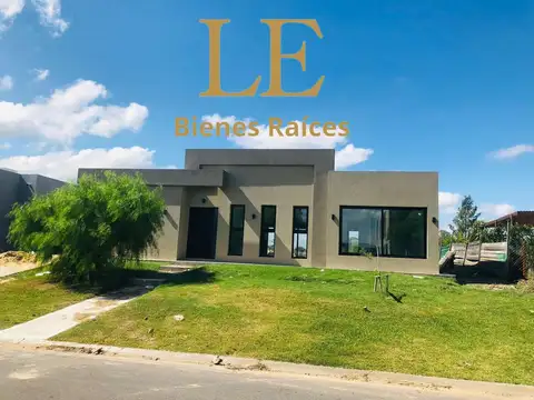 Venta Casa San Sebastián Área 1