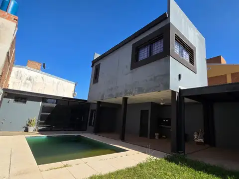 Casas - duplex - parque autódromo, resistencia