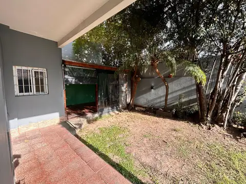 Depto Tipo Casa en Alquiler en Villa Lynch, $ 1.200.000