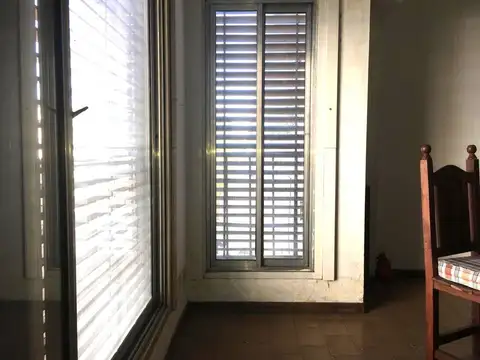 Local en Venta 56 años