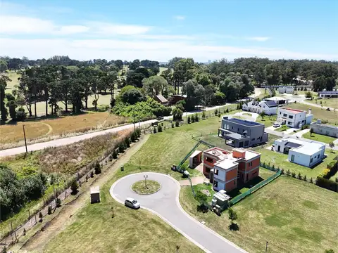 Terreno en Venta en Barrio Arenas Chico, USD 39.000