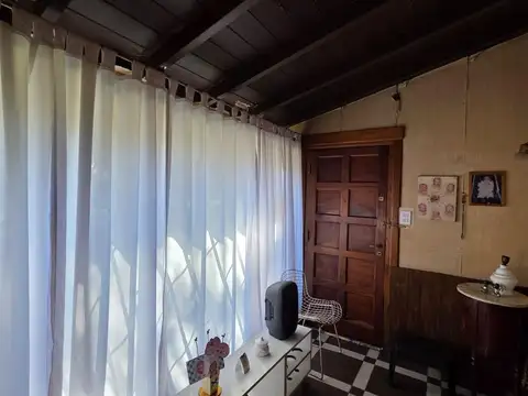 VENTA CASA 4 AMB TERRENO QUINCHO PILETA LONGCHAMPS
