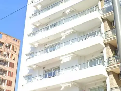 EN VENTA! CALLE 25 DE MAYO - EDIFICIO TORREON III
