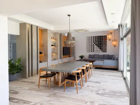 Casa en Venta al Este