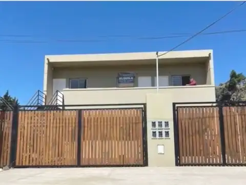 Venta Depto 2 Amb Pilar cochera zona Htal Austral