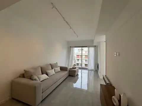 AMPLIO 3 AMBIENTES HECHO A NUEVO - CENTRO