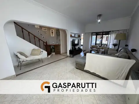 Casa en Venta al Este