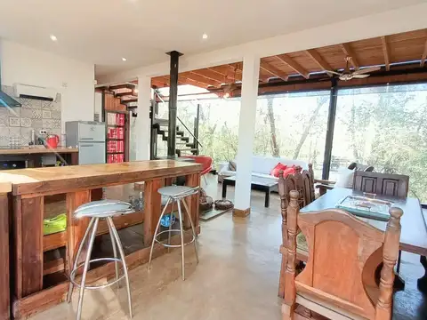 Casa en Venta con 1 cochera