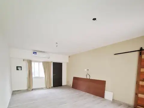 Depto Tipo Casa en Alquiler de 2 ambientes