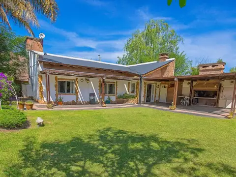 Casa en Funes