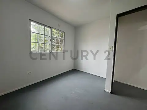 Andres Baranda 4100, Piso 0