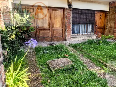 Martinez PH  3 ambientes ,al frente, con lote de 340 m  