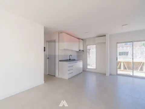 VENTA CASA SOLYMAR 2 DORMITORIOS PATIO PARRILLERO