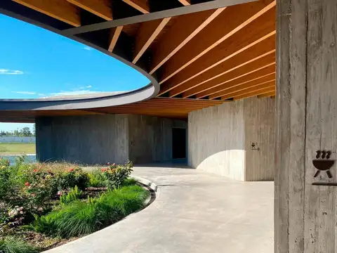 Terreno en Venta 25  mts Frente