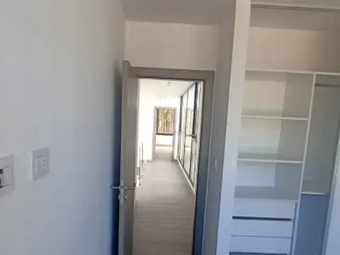 DUPLEX DE 4 AMBIENTES A ESTRENAR EN VENTA - ITUZAINGO NORTE