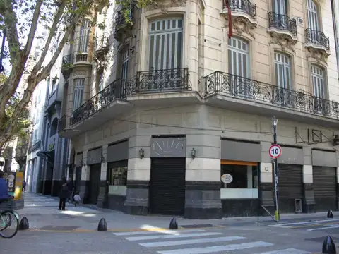 Hotel en Venta en Monserrat, USD 1.800.000