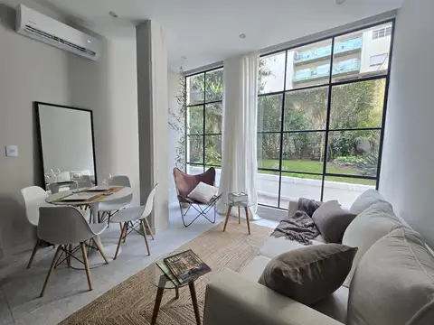Departamento 2 ambientes al contrafrente a jardin - Excelente diseño -  Impecable