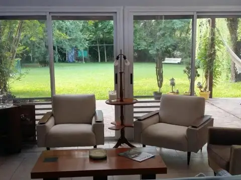 Casa en Alquiler Temporal en Bella Vista, USD 3.300