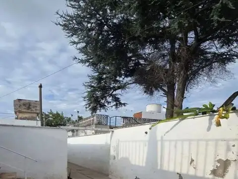 Depto Tipo Casa en Venta de 5 ambientes