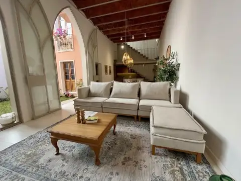Casa en venta de tres dormitorios en
