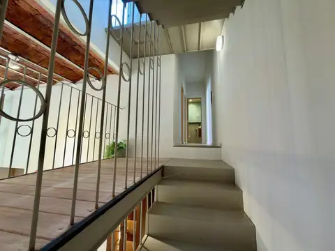 Casa en venta de tres dormitorios en