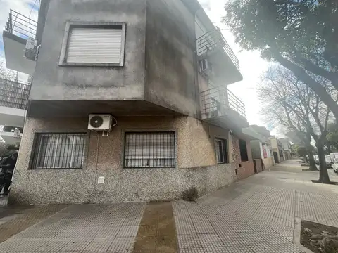 Depto Tipo Casa Monoambiente con 1 baño