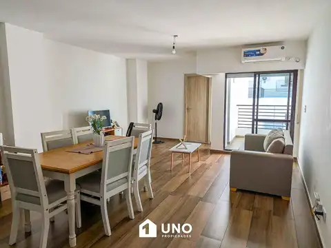 J. M. Rosas y Mendoza - Amplio Dpto de 1 Dormitorio.