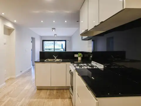 Sarmiento 1225 -  Piso 02-03. Amplio departamento de 1 dormitorio a estrenar con amenities