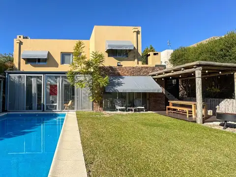 Casa en Los Alisos