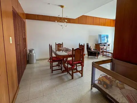 Departamento en Venta en Barrio Sargento Cabral, USD 98.000