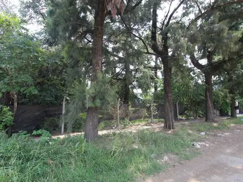 Terreno en Venta en Villa Luzuriaga, USD 189.900