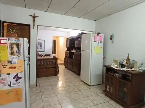 CF1333 - CASA APTA CRÉDITO HIPOTECARIO -  3 DORMITORIOS - AV. 115 Y MARTIN FIERRO
