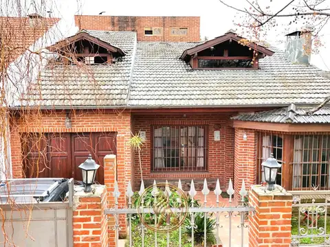 Venta casa Burzaco 5 ambientes apto credito