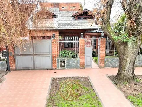 Venta casa Burzaco 5 ambientes apto credito