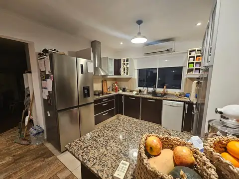 Departamento en Alquiler de 4 ambientes