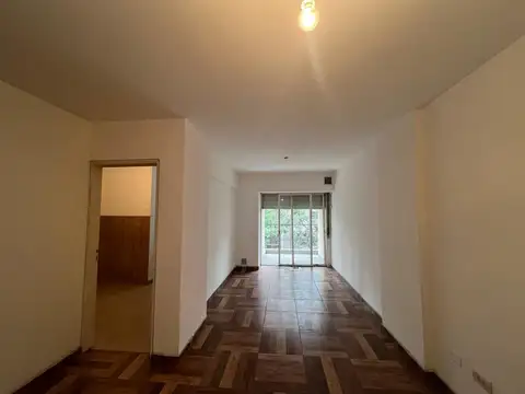 Venta departamento Rosario 2 dormitorios con balcón Barrio Lourdes Rosario. Alquilado