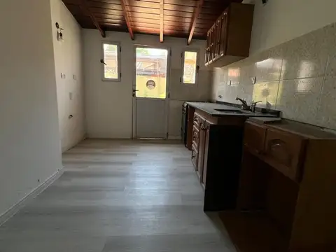 Depto Tipo Casa en Venta 1 año
