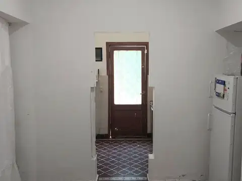 Casa 2 ambientes con 1 baño