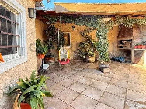 CASA EN VENTA LAS HERAS