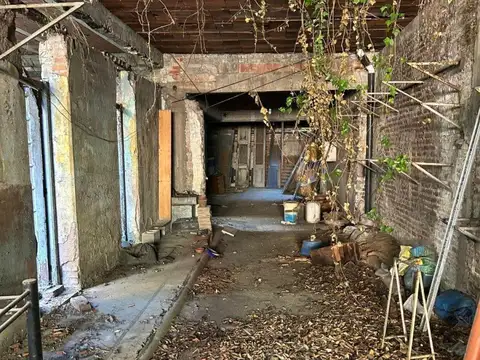 Terreno en Venta 296  mts Fondo