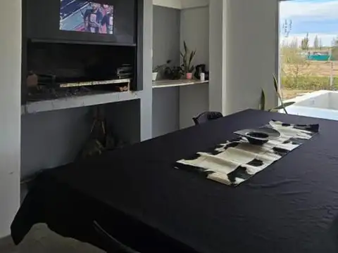 Casa en Alquiler de 3 dormitorios