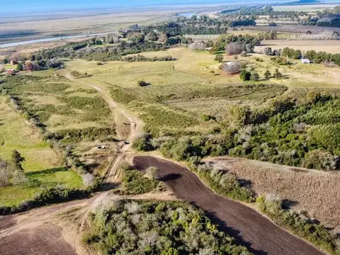 Chacra de 15 ha. con vista al río en Baradero