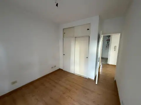 Departamento en Alquiler con 2 cocheras