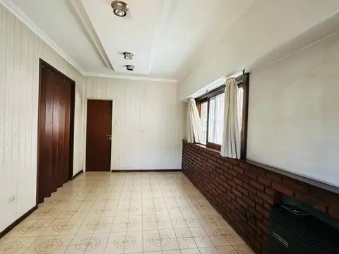 Casa en Venta en Lomas De Zamora, USD 154.900