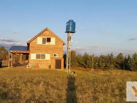 Casa 3 ambientes con 2 baños