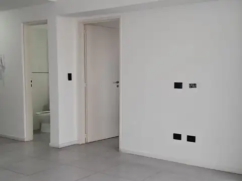 Av San Juan 3500, Piso 7