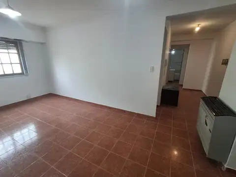 Matheu 200, Piso 3