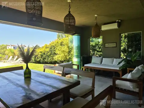 Casa en Venta de 4 dormitorios