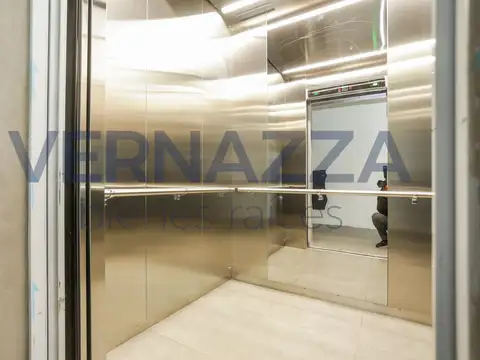 Avenida Caseros 3400